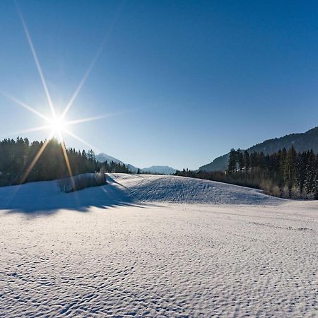 Hotel Haus Am Feld Kitzbühel Esterno foto